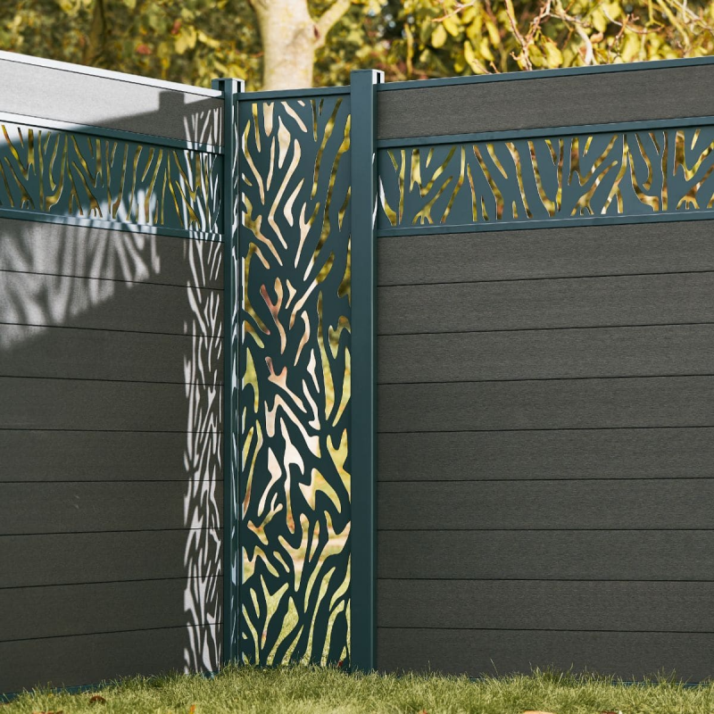 cloture composite avec lame décorative