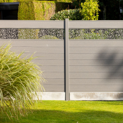 clôture gris quartz composite AXEL avec lame décorative