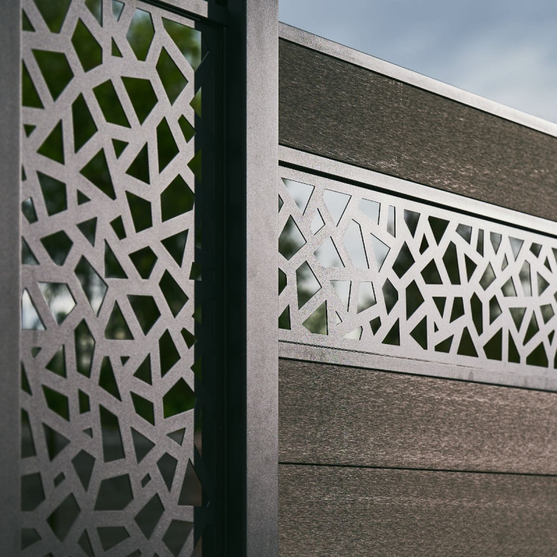 Clôture composite AXEL Gris anthracite avec lame déco