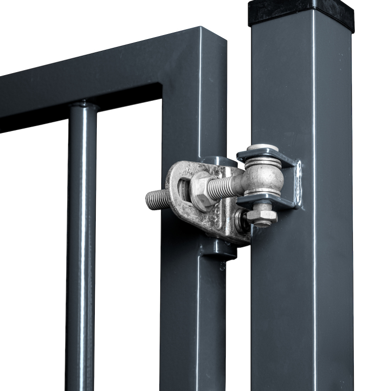 porte avec barreaux acier