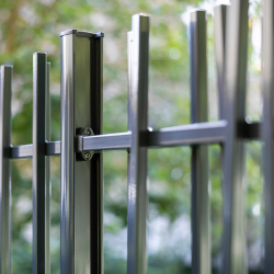 cloture copenhague a barreaux gris anthracite